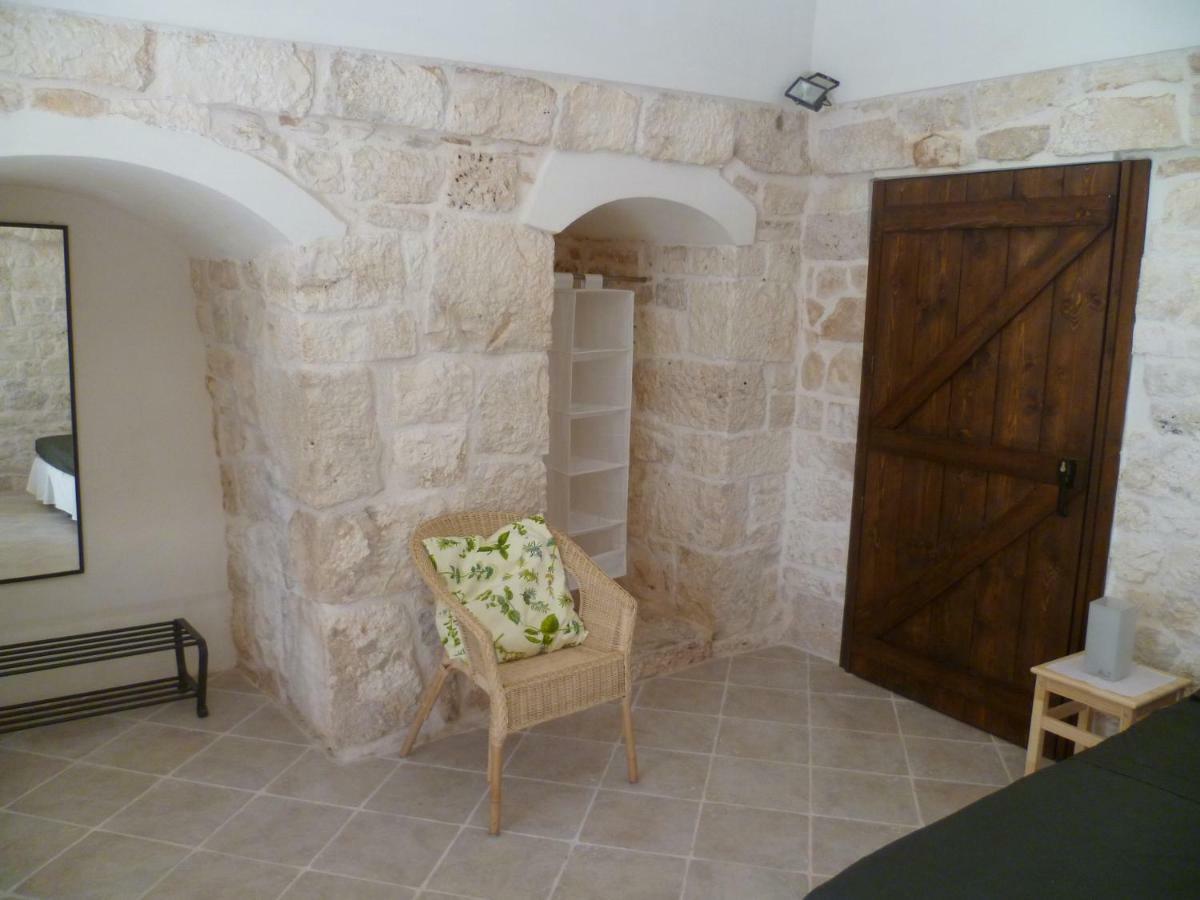 לינה וארוחת בוקר צ'לייה מספיקה Il Giardino Di Viola מראה חיצוני תמונה